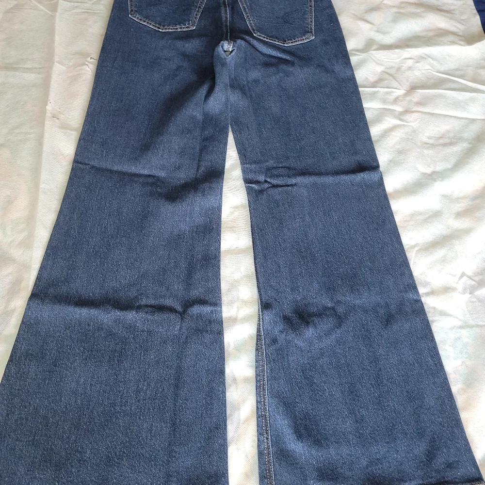 American Eagle Stretch High-Waisted Flare Jeans W/ Horsebit Chain Detail - Picture 7 of 9